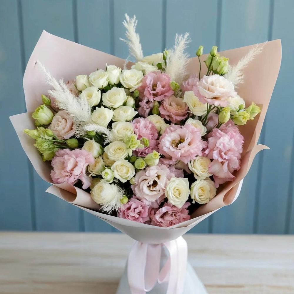 Букет цветов из: Альстромерии и Розы в Домодедово