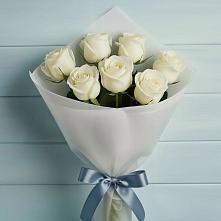 Букет 7 Белых роз Эдлесс Лав в Домодедово