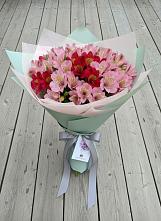 Букет цветов из:  Альстромерии в Домодедово
