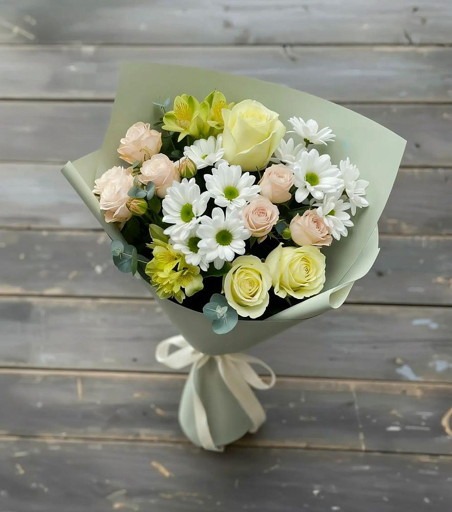 Букет цветов из: Альстромерии, Розы и Хризантемы в Домодедово