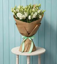 Букет цветов из:  Лизиантусы в Домодедово