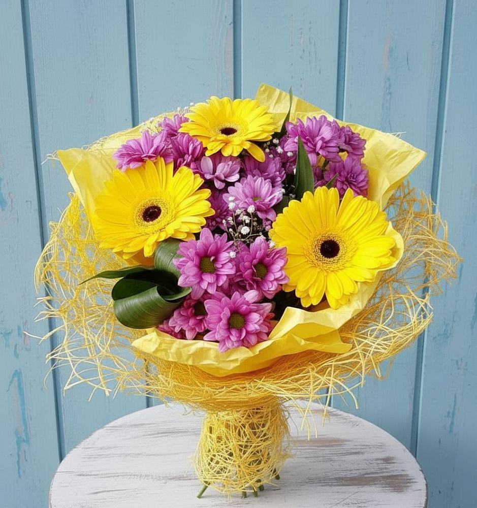 Букет цветов из: Хризантемы и Герберы в Домодедово