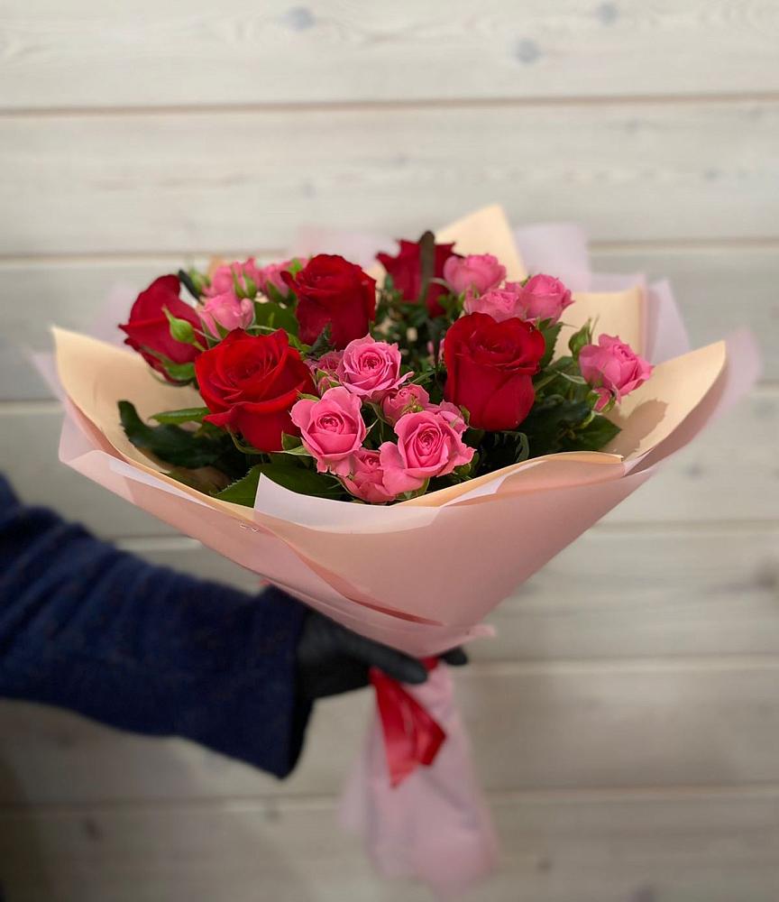 Букет цветов из: Розы в Домодедово
